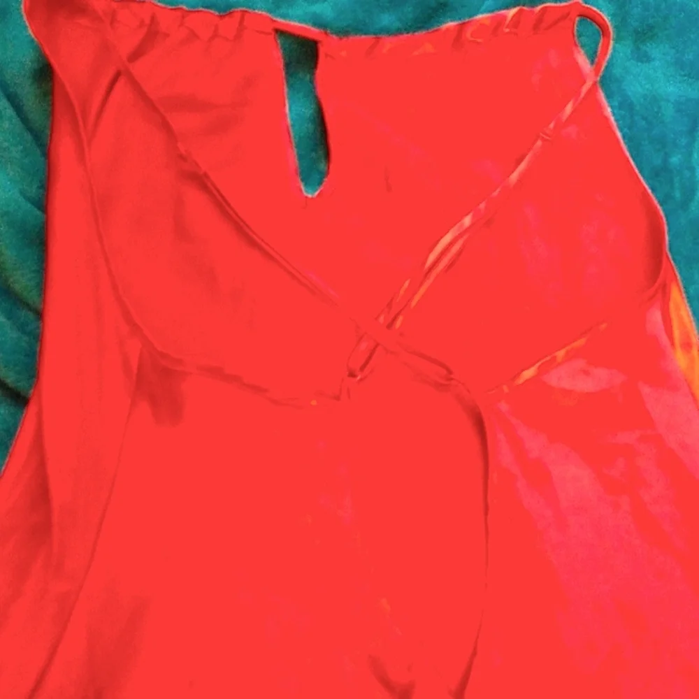 Women's vintage Avon red satin nighty Size S - Picture 3 of 4